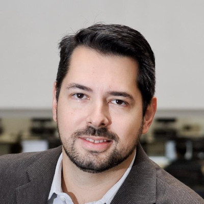 Prof. Dr. Tiago Coelho Ferreto